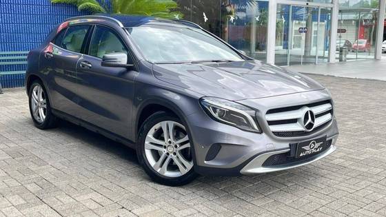 MERCEDES-BENZ GLA 250 2.0 16V TURBO GASOLINA VISION 4P AUTOMÁTICO
